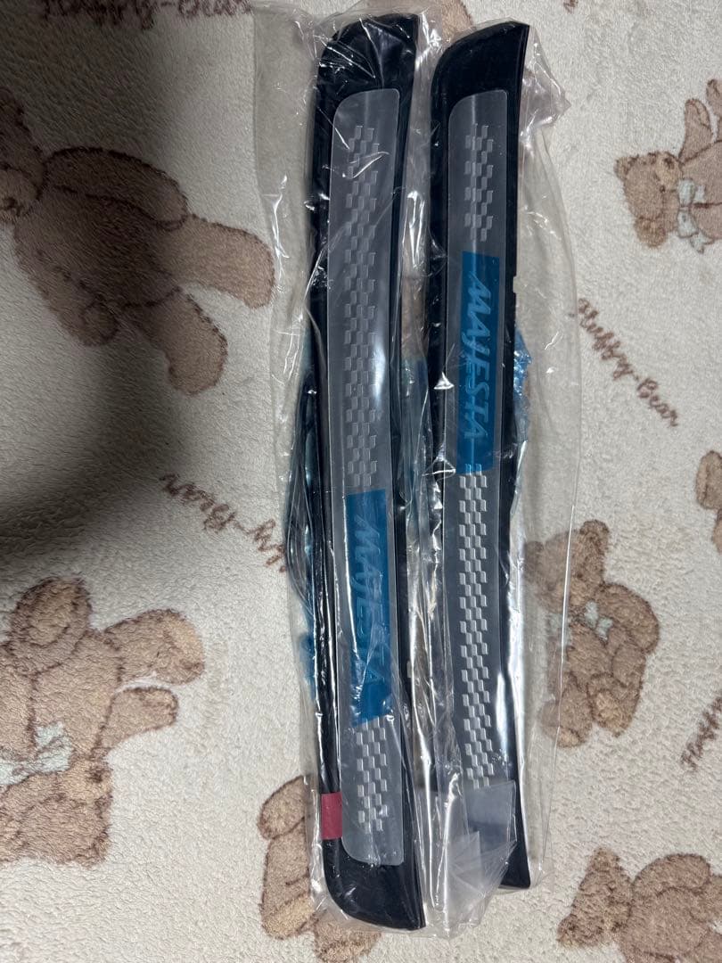 TOYOTA CLOWN MAJESTA 純正スカッフイルミネーション