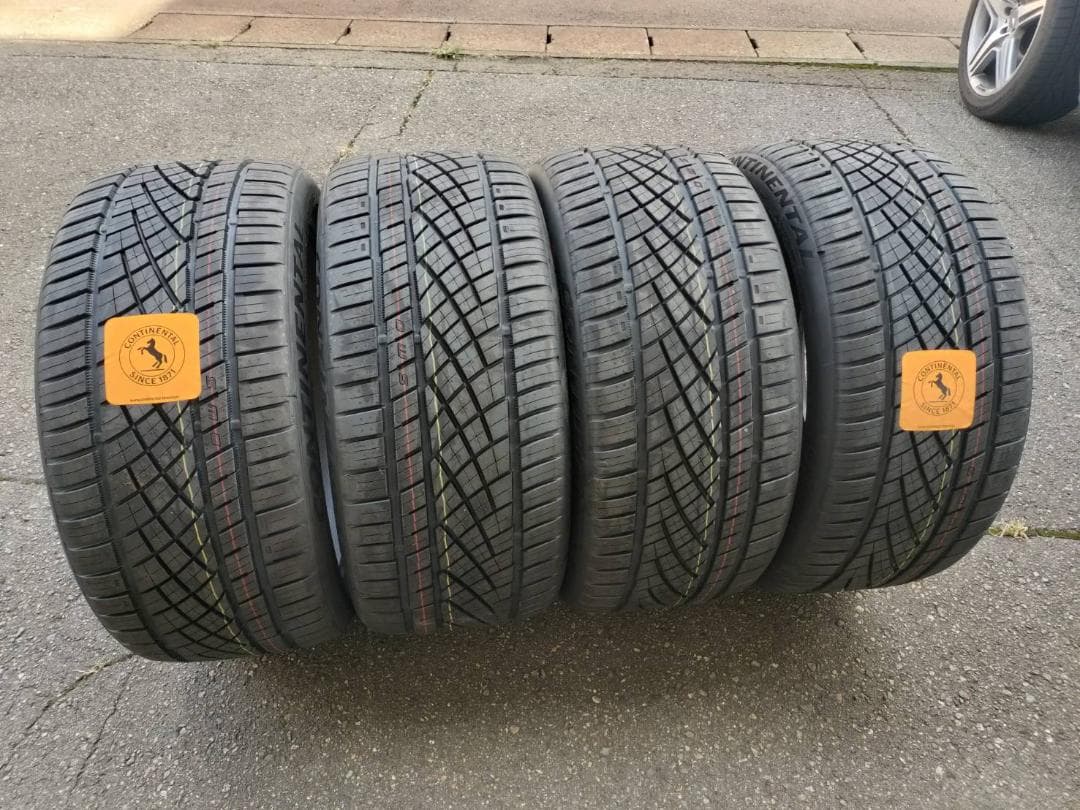 新品 タイヤ4本セット Continental 265/35-20