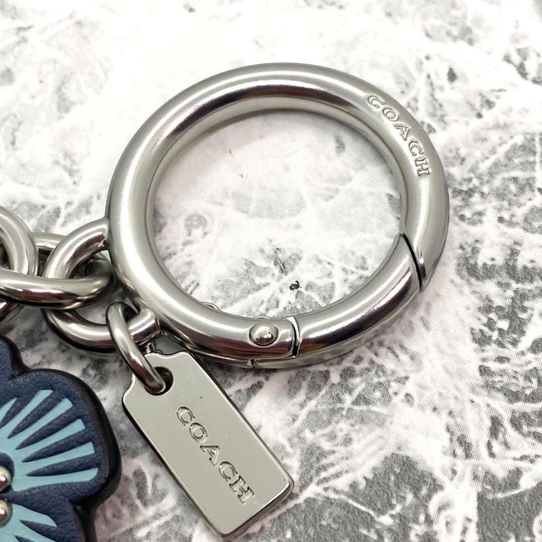 【 新品未使用 】COACH フラワー キーホルダー ティー ローズ ミックス