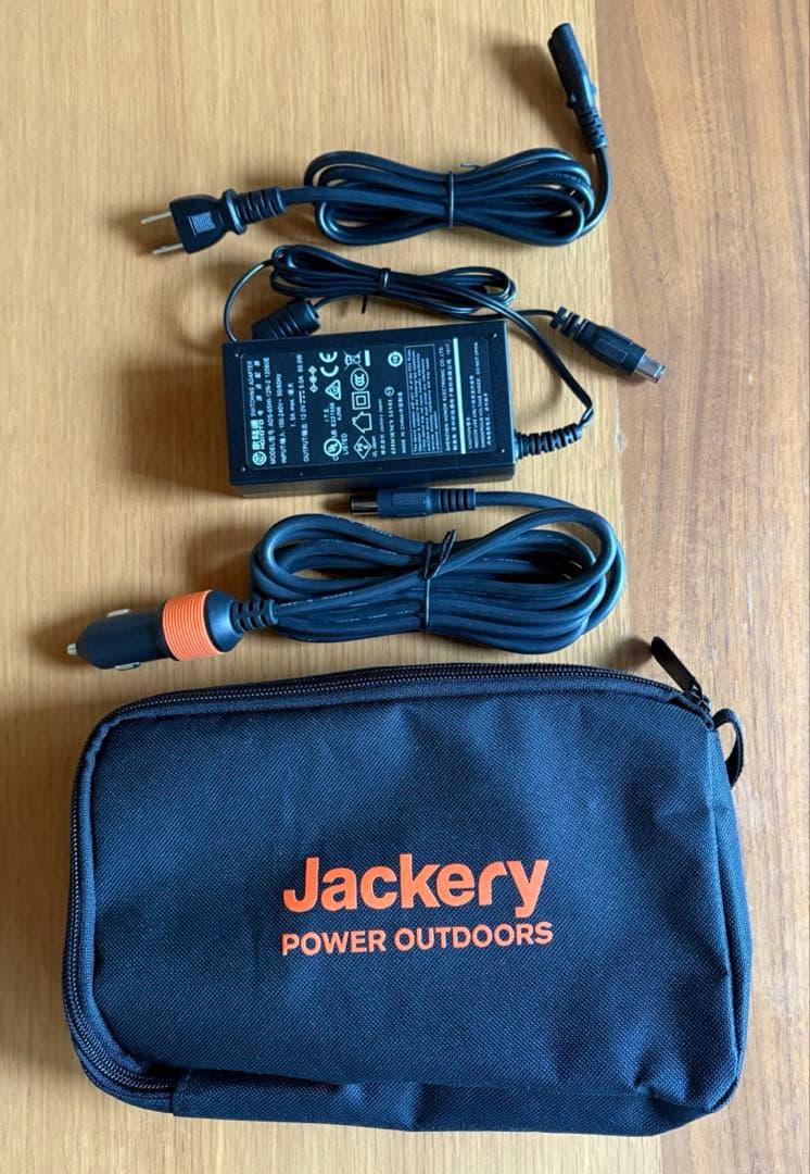 【⭐︎⭐︎お値下げ！】Jackery ポータブル電源 240Wh 200W 箱付き