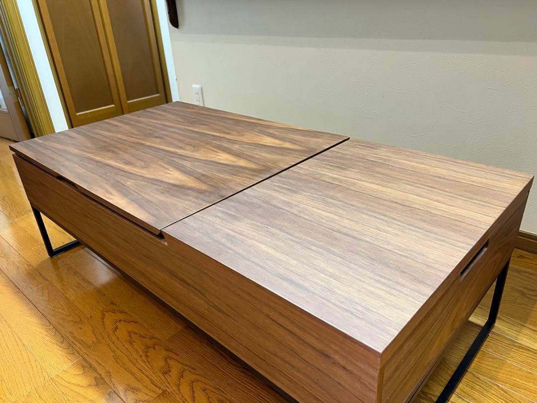 ニトリ　NヒバリMBR センターテーブル リフトアップ式 収納付き