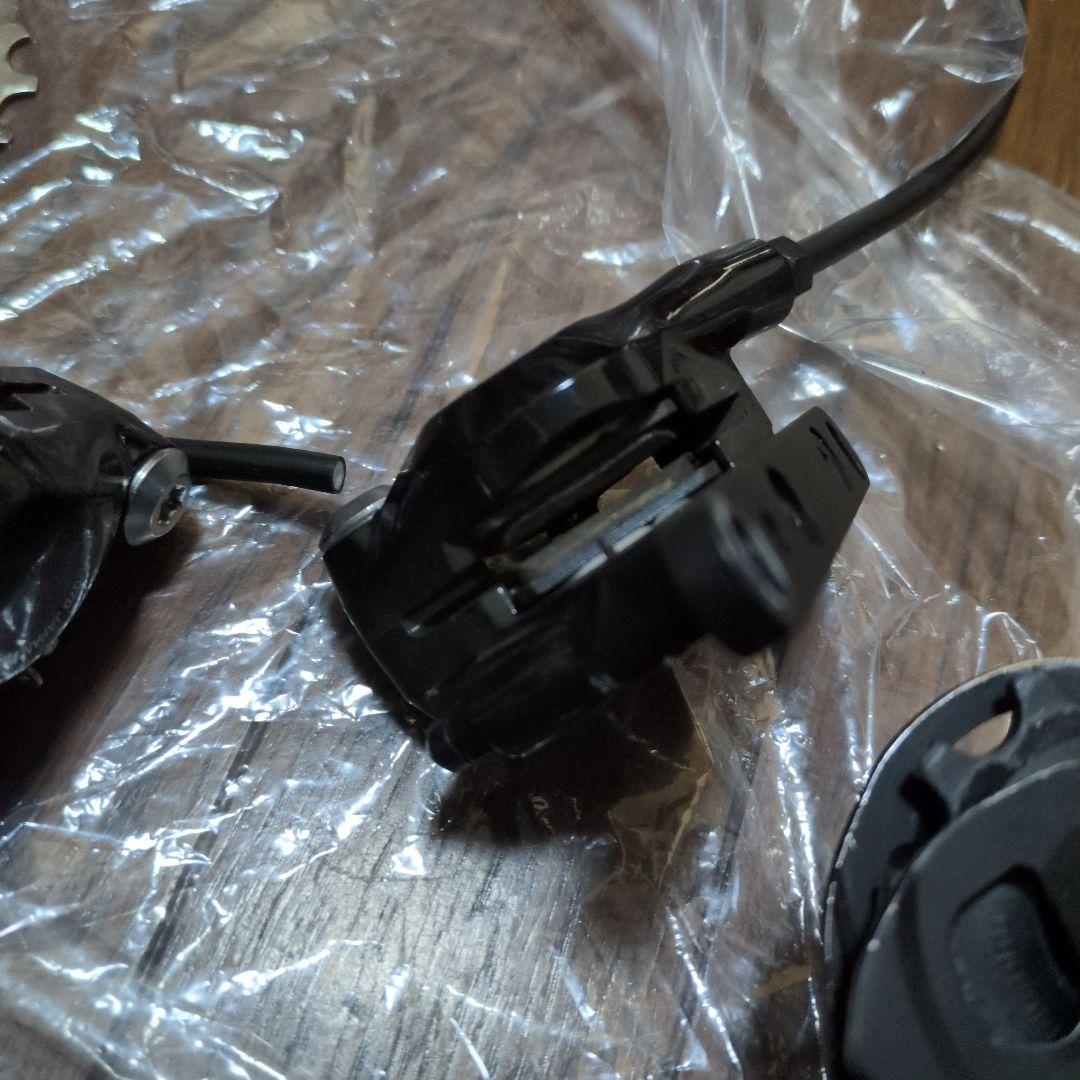 Shimano 105 R7000ブレーキ シフター セット付属あり！