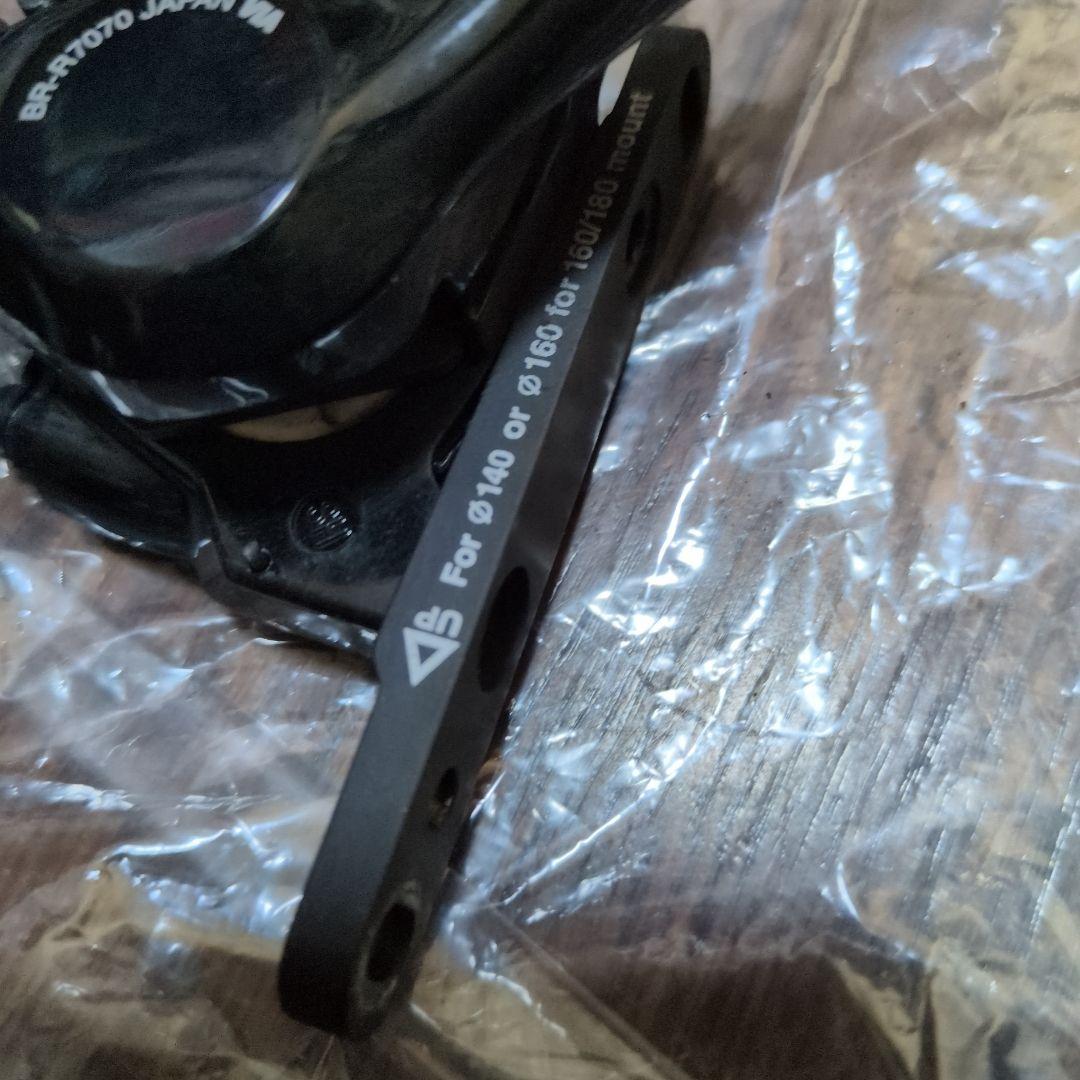 Shimano 105 R7000ブレーキ シフター セット付属あり！