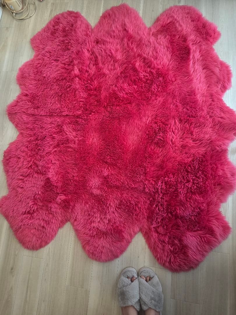 リアルムートンラグ　6匹サイズ セール中