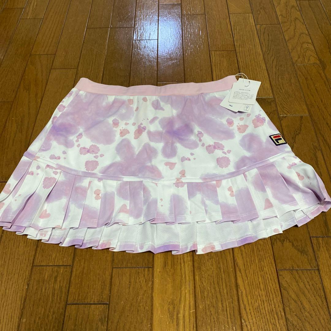 ☆新品タグ付き☆フィラ　セットアップ　Mサイズ