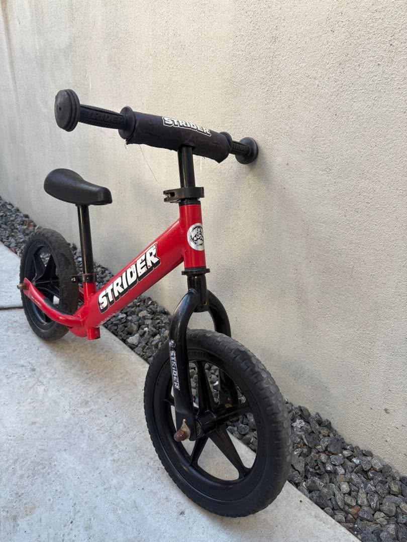 ストライダー☆車体と即乗りセット！引き取り限定（大阪府枚方市）オプション多数