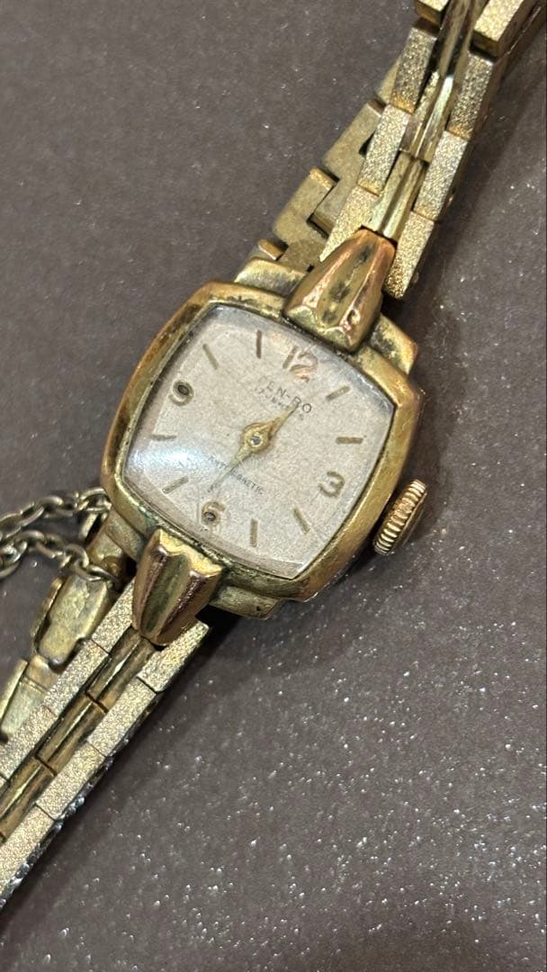 ゴ*ラ様 DEN-RO 18K 0.750 刻印 手巻き 17石 レディース