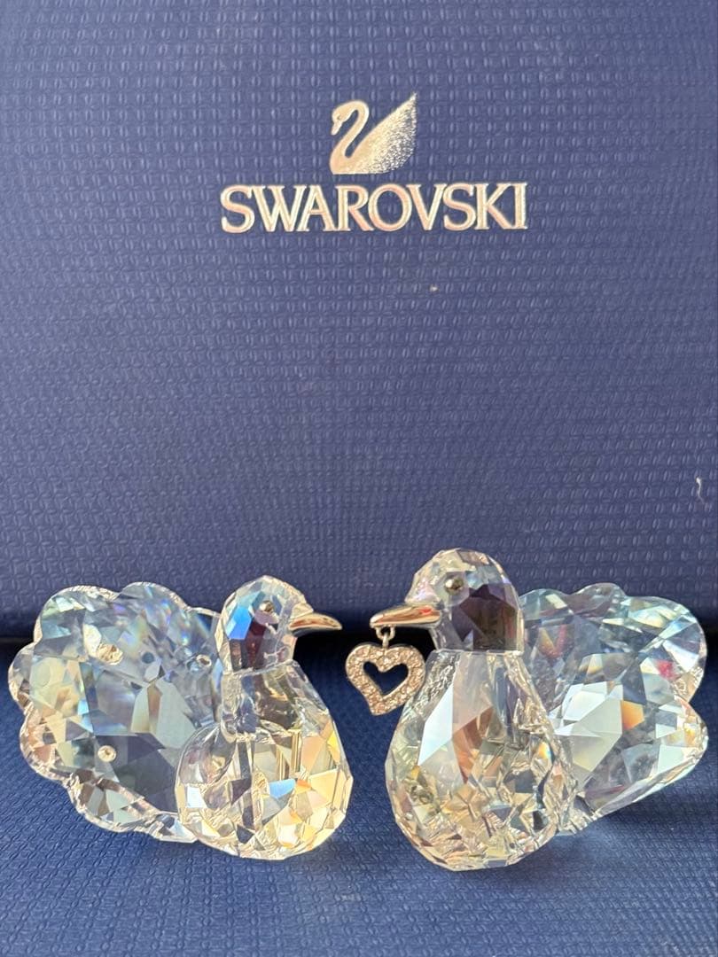 スワロフスキー　愛のキジバト　置き物