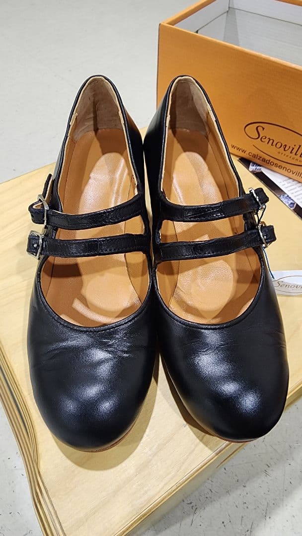 Senovilla セノビージャ　フラメンコ　サイズ36　新品　特注品