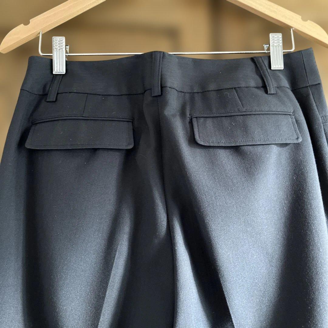23区　ダークブルー ビジネスパンツスーツ 44