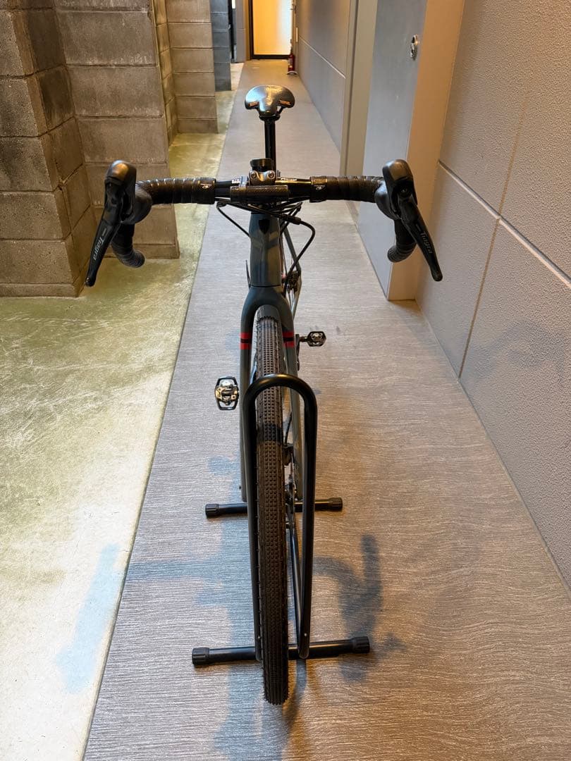 TREK checkpoint al4 52サイズ