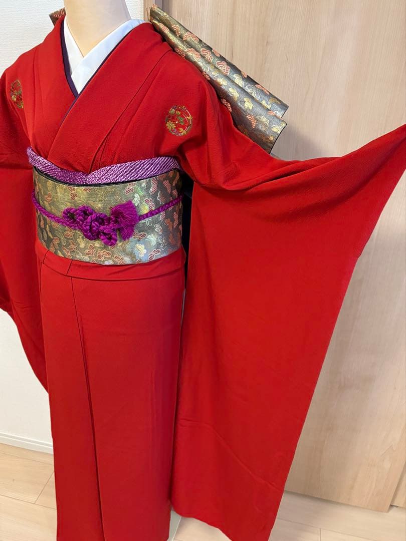 saki様 振袖のみ　赤 刺繍 sMH2511051