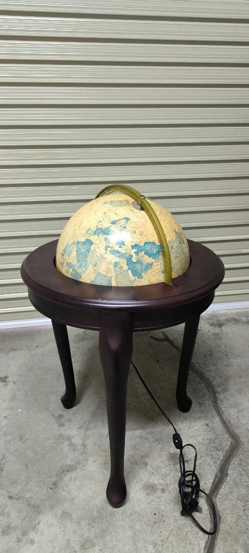 地球儀　ライト？　インテリア　置物　オブジェ