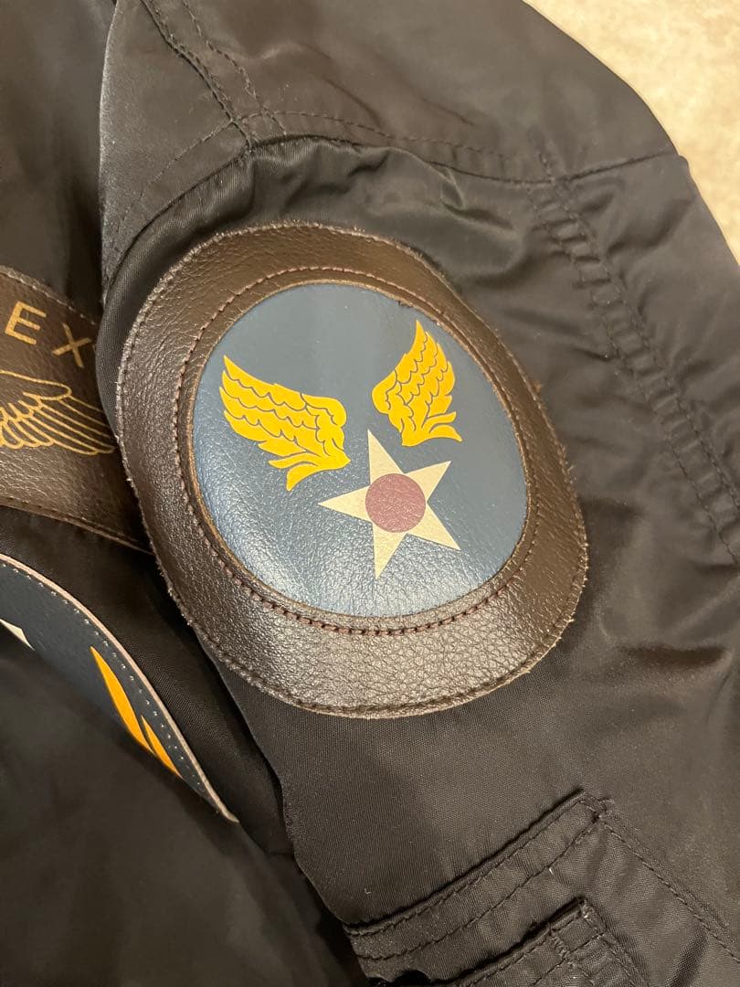 AVIREX MA-1ジャケット Lサイズ パッチ付き