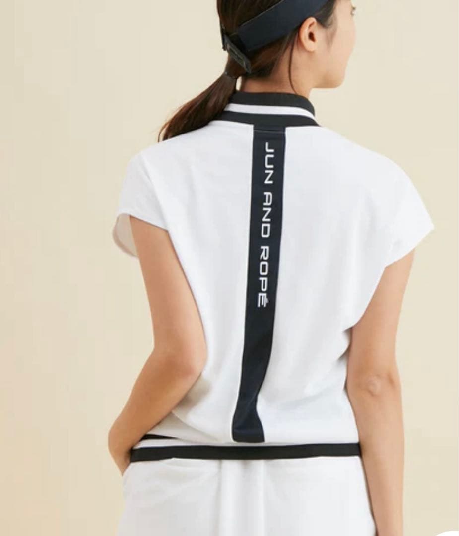 【新品】JUN&ROPE'メッシュモックネック　スカートセットアップ　ホワイト