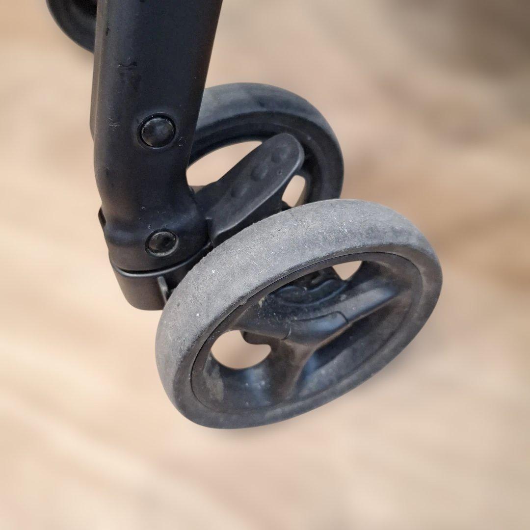 美品☆アップリカ カルーンエアードットNV軽量 両対面ベビーカーおまけ付☆