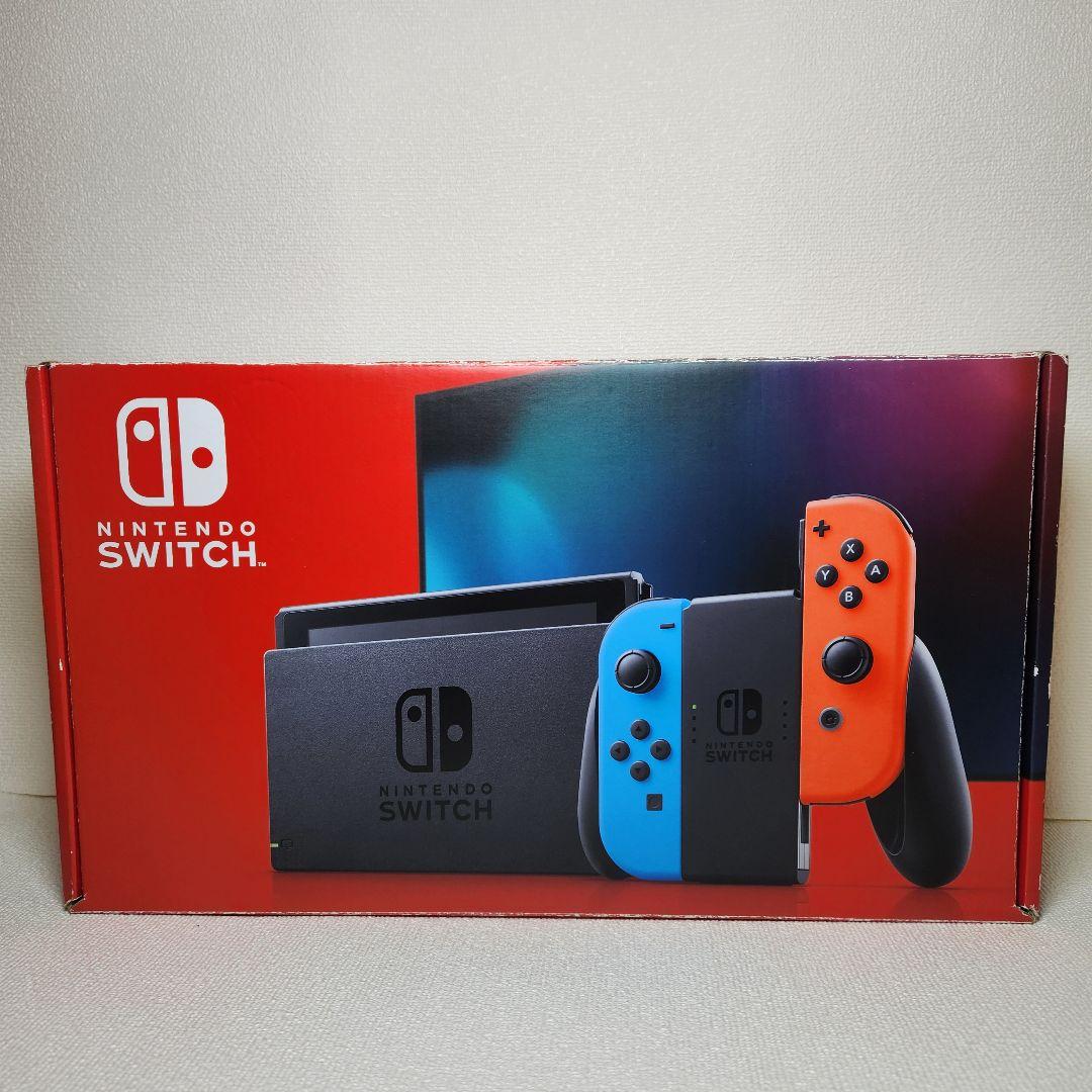 ニンテンドースイッチ　 Nintendo Switch　本体+ケース付き　美品