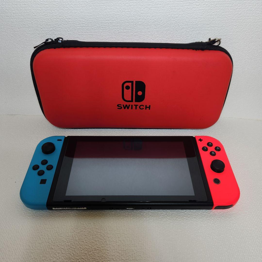 ニンテンドースイッチ　 Nintendo Switch　本体+ケース付き　美品
