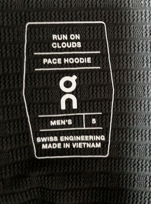 オン On ペースフーディー Pace Hoodie ランニング ジャケット