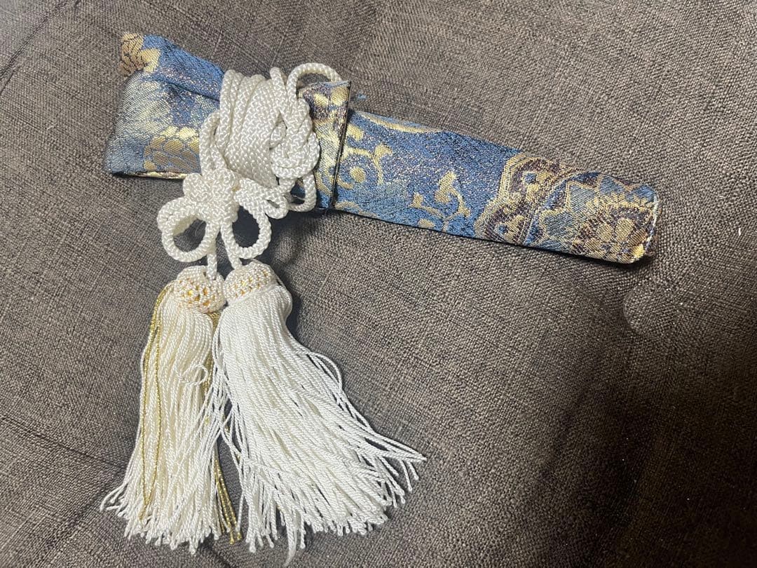 七五三　着物　男の子　5歳　足袋・下駄つき　黄緑　兜　緑　袴　中古