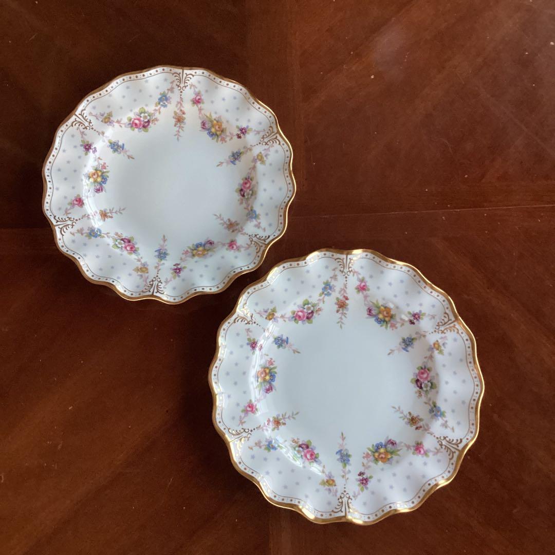 ロイヤルクラウンダービー《ロイヤルアントワネット》ディナープレート2枚　美品