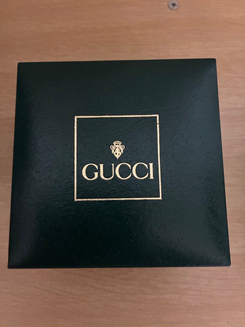 GUCCI グッチ チェンジベゼル ホワイト文字盤 ゴールド