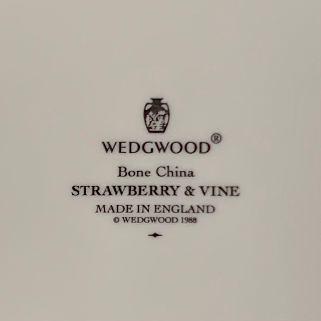 お値下げ❗️Φ28.5cmウェッジウッドストロベリー＆バイン8枚