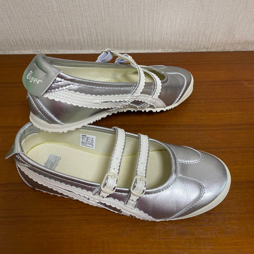 オニヅカタイガーMEXICO 66 TGRS