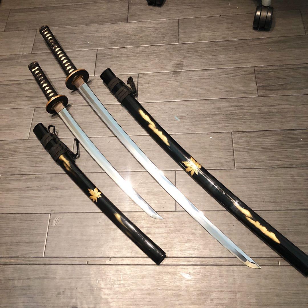 高級模造刀　高級居合刀　 土佐美術刀剣　大小セット　本研波刃　紅葉柄