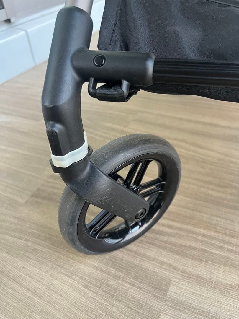 サイベックス　MELIO メリオ　アルミ　ブラック ベビーカー