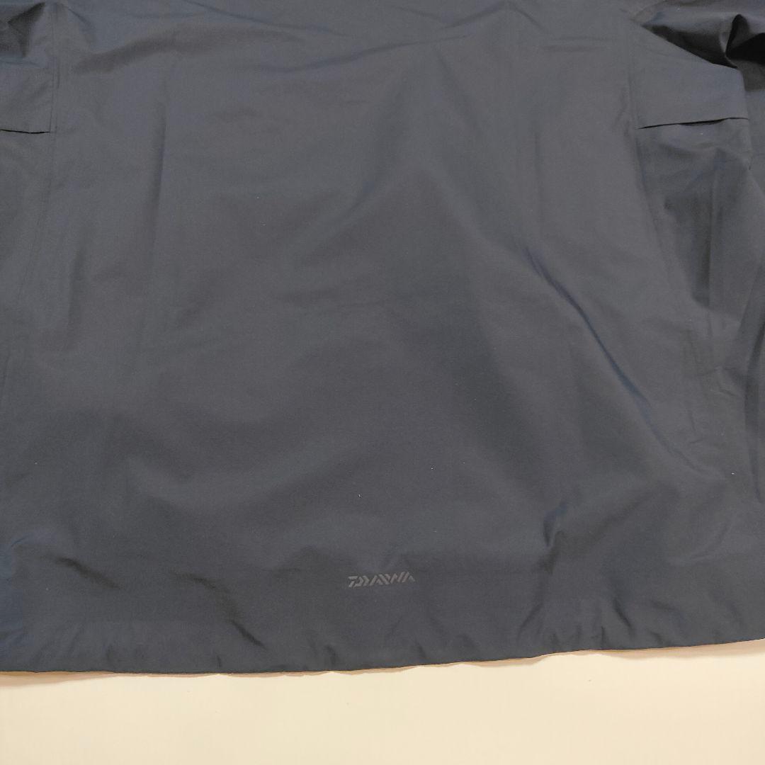新品✨24年✨携帯袋✨ダイワライフスタイル ライトシェルパーカ L