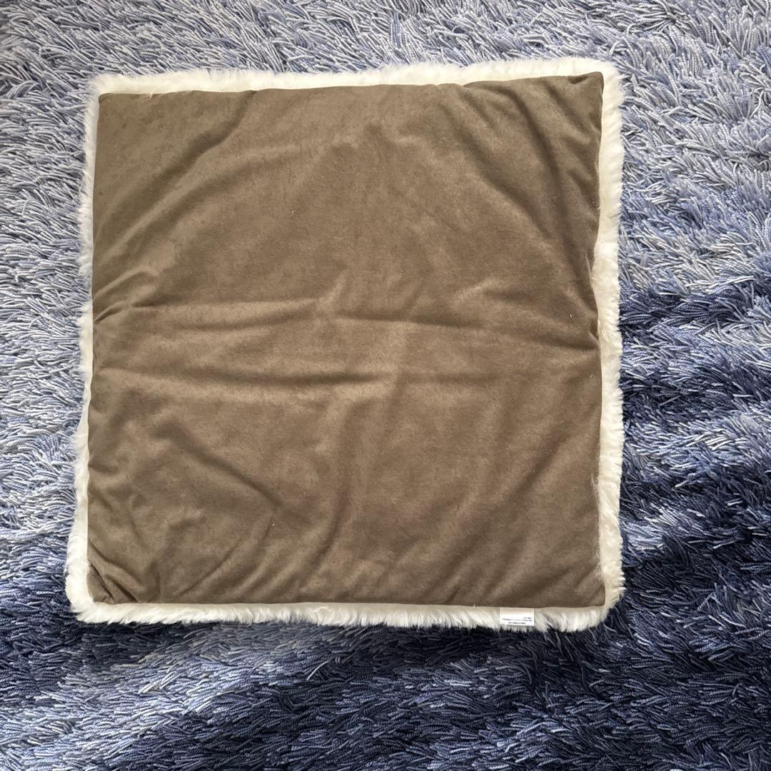 ムートンシートクッション2枚