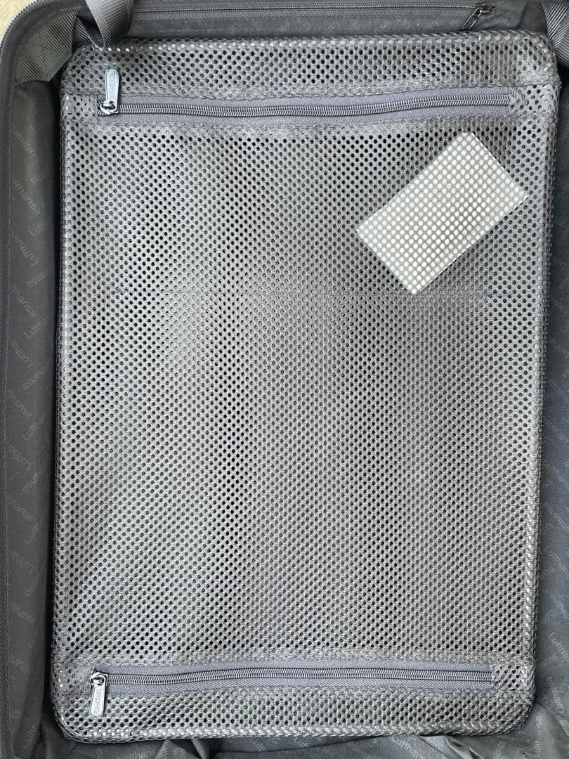 リモワスーツケース　ルフトハンザ航空コラボ　限定品　機内持ち込み可　ブラック　黒