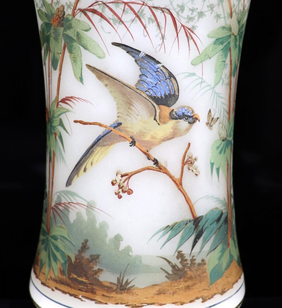 オールド・バカラ 上級オパーリンクリスタルガラス製大型花瓶 美術館級ジャポニスム