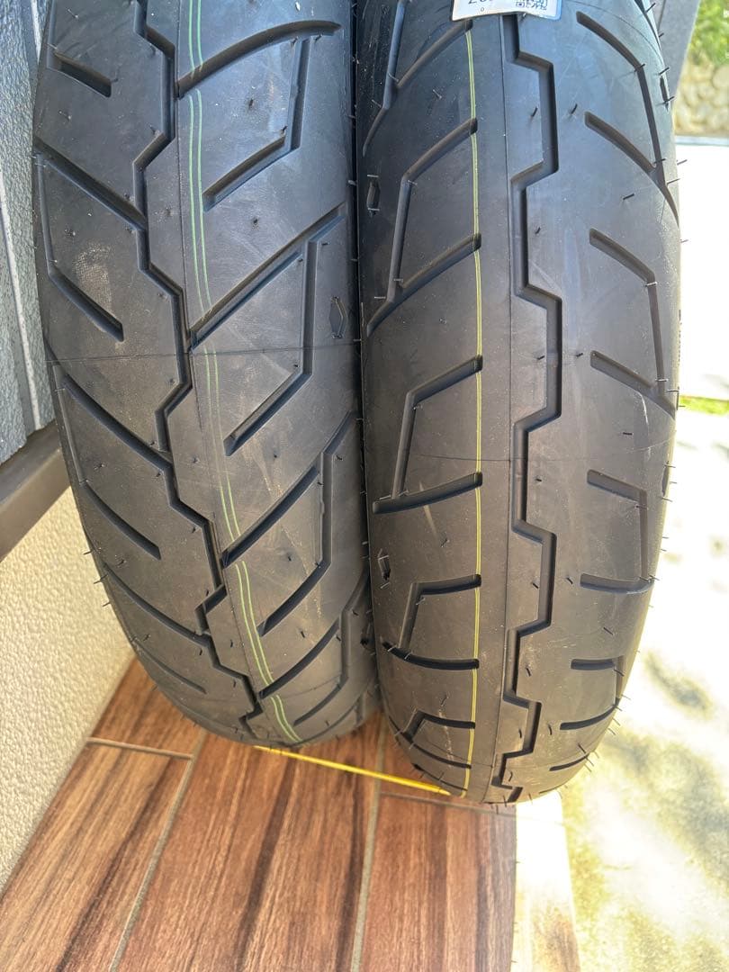 ハーレー純正前後タイヤ　新品