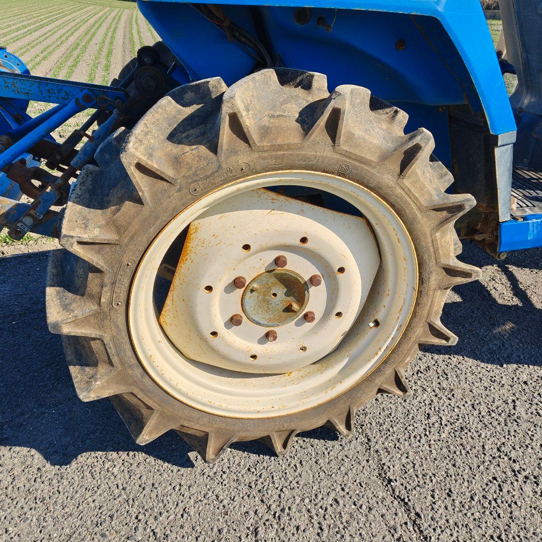 イセキ　TU185F トラクター ISEKI 4WD ディーゼル 可動品