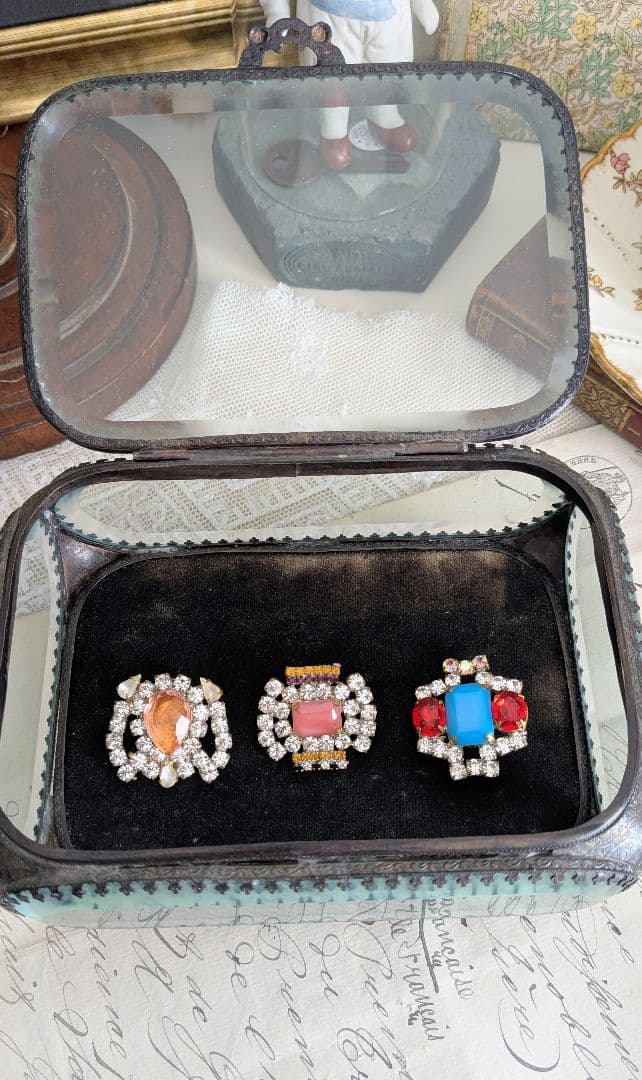 ガラス製装飾ジュエリーボックス ベベルガラス 宝石箱