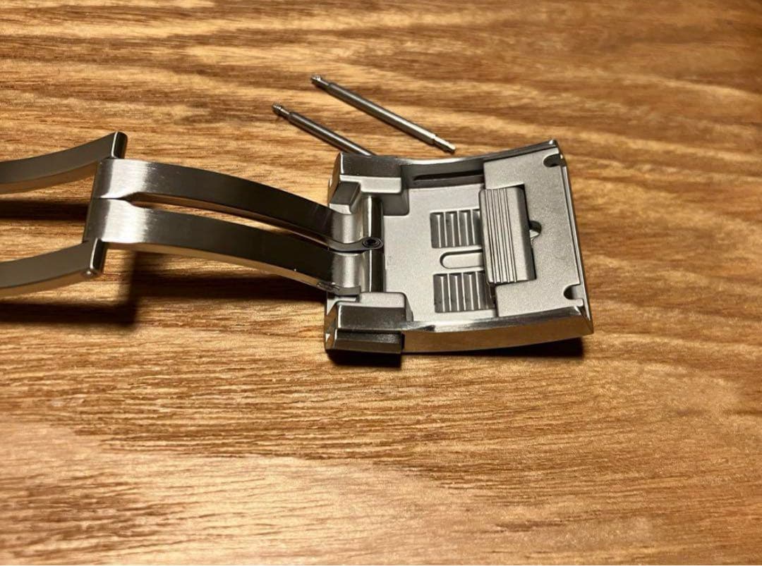 BREITLING ステンレススチールバックル　20mm サテン仕上げ