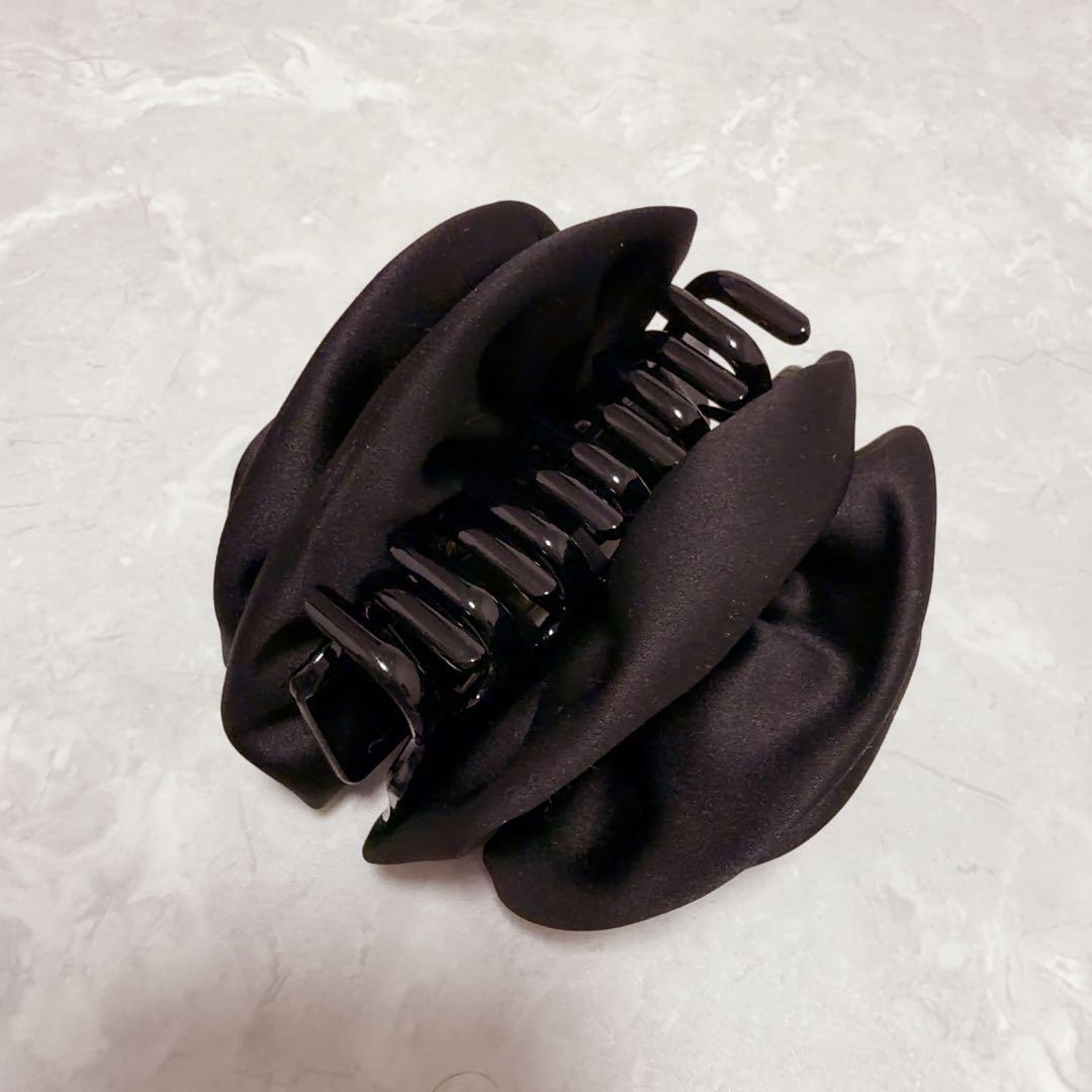 ヘアアクセサリー herlipto Rose Satin Clip pink black