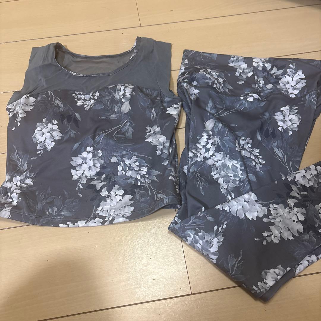 グレー系花柄 ヨガウェア Mサイズ