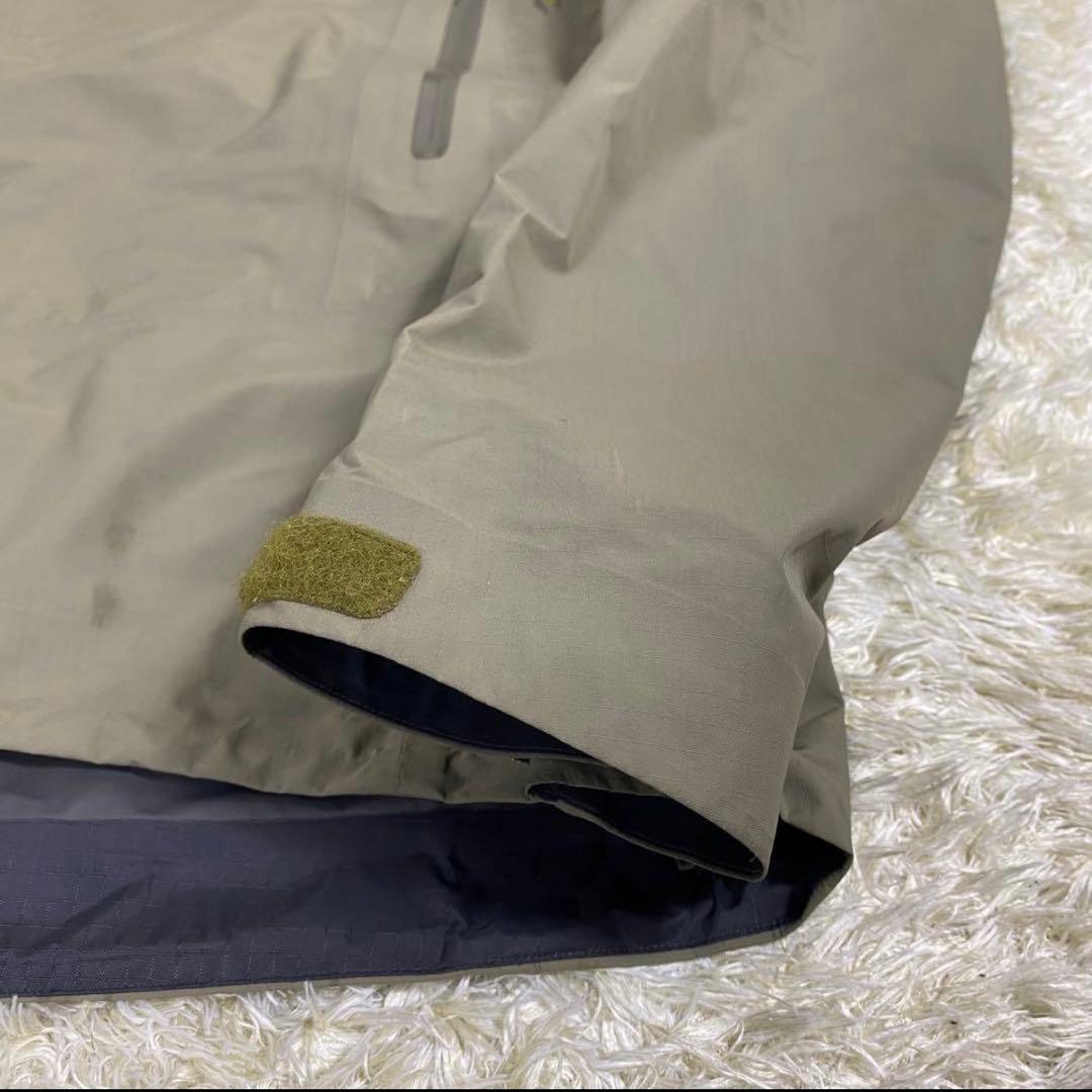 【希少カラー】ARC'TERYX BETA SL オリーブ Mサイズ