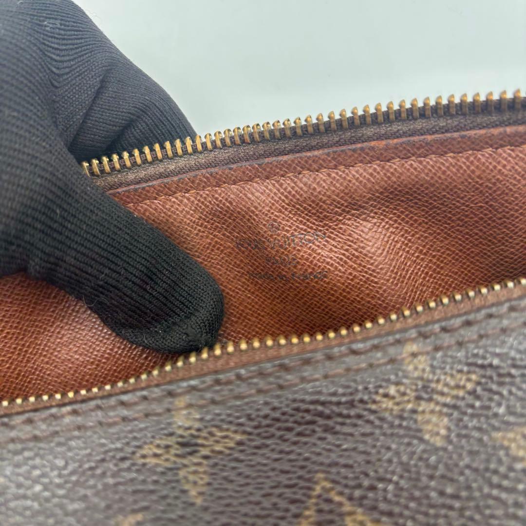 鑑定済み　良品 ルイヴィトン モノグラム パピヨン 30 ポーチ付き 横長バッグ