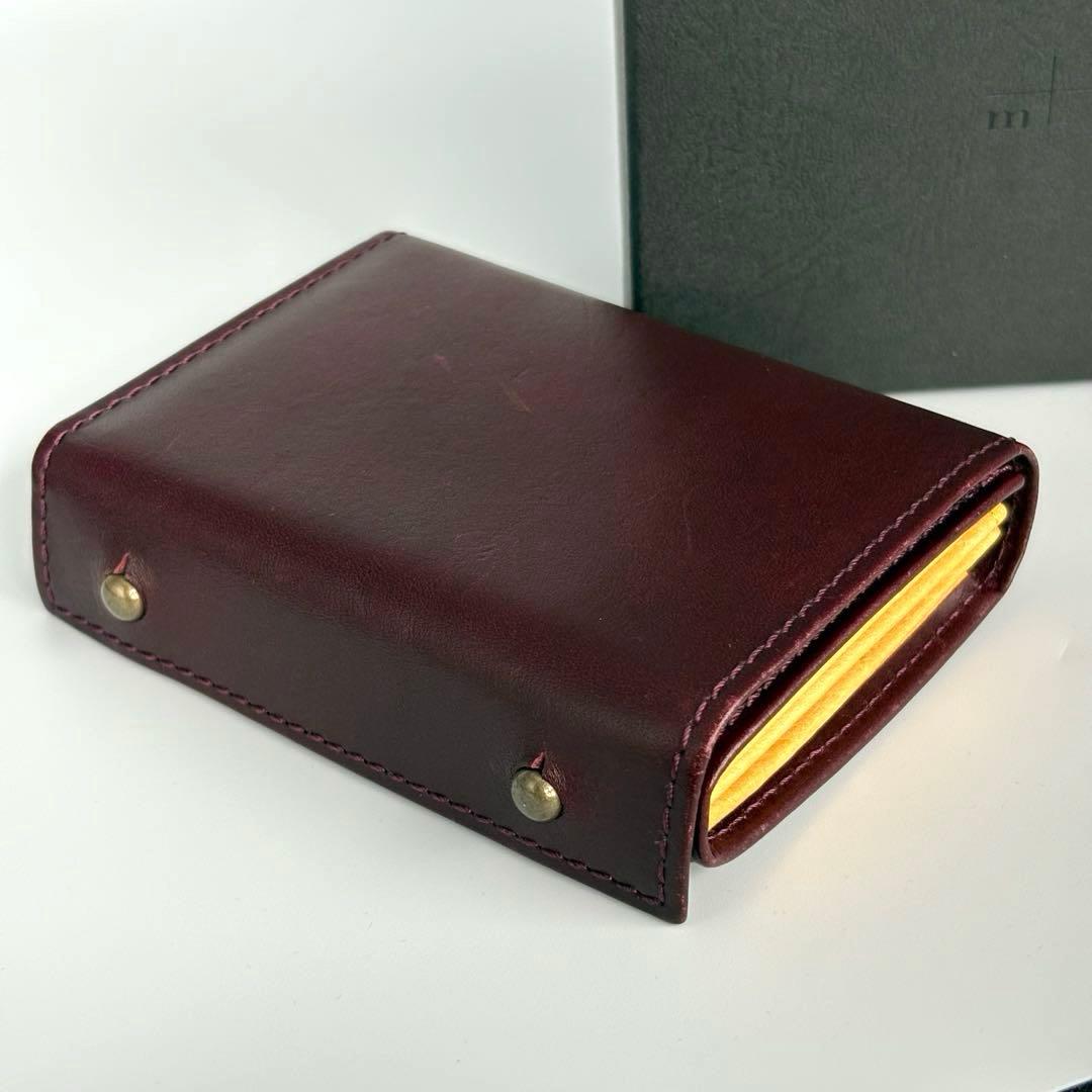 m+ エムピウ ミッレフォッリエⅡ P25 ワイン イエロー 二つ折り財布