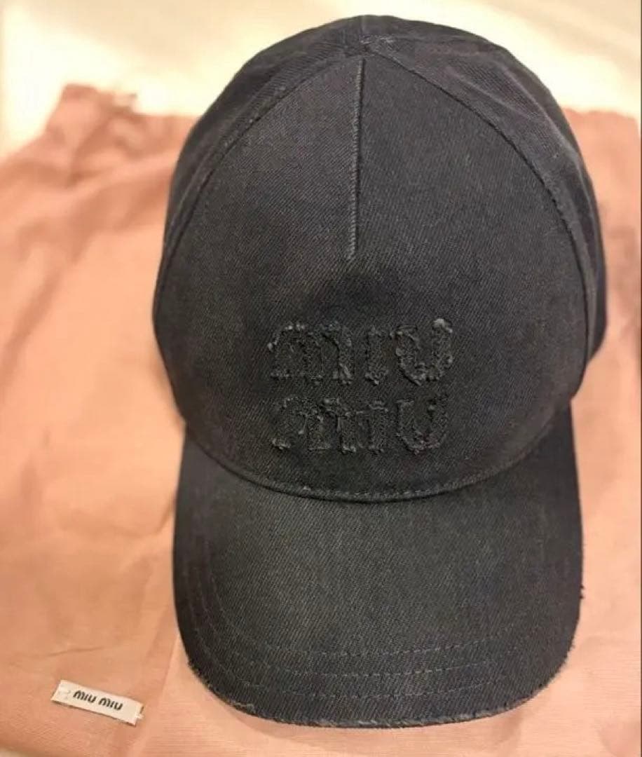 miumiu デニムベースボールキャップ