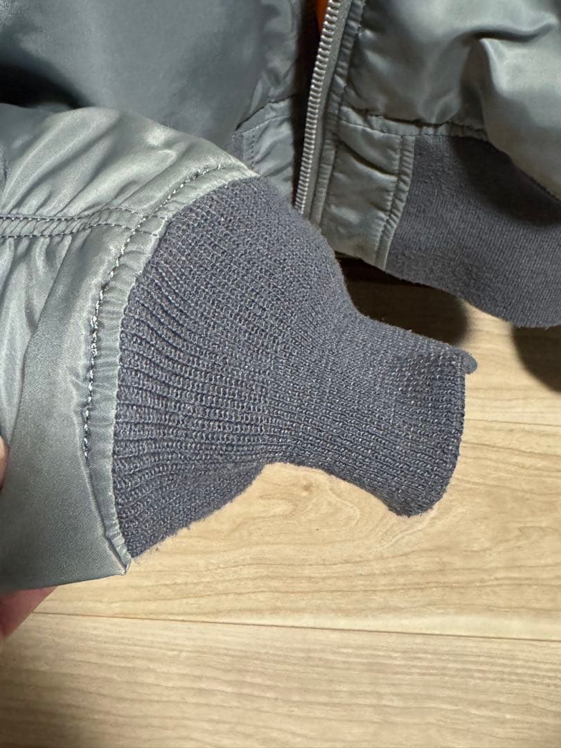 アルファインダストリーズ MA-1 フライトジャケット