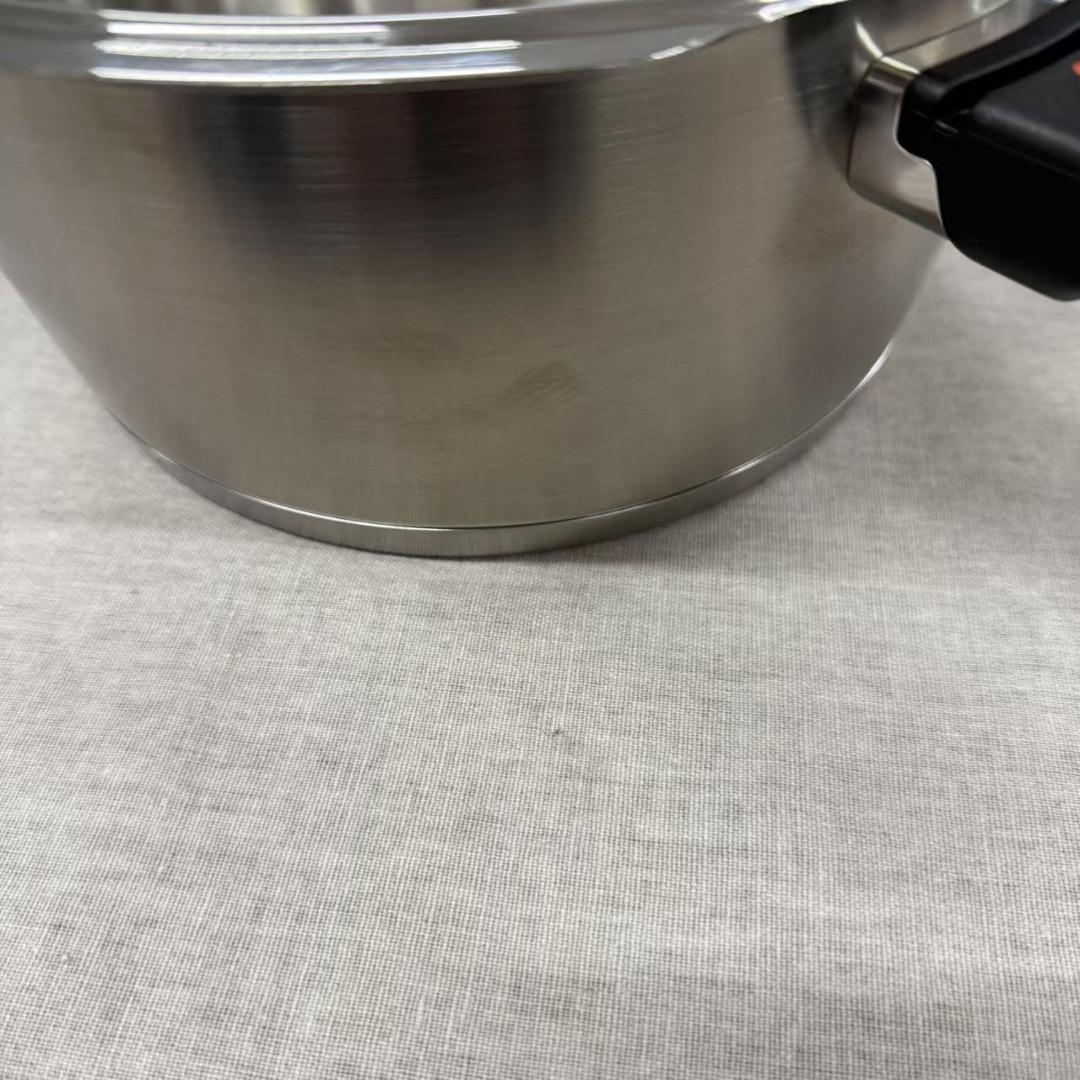 未使用　ビタビットプレミアム 3.5L シルバー