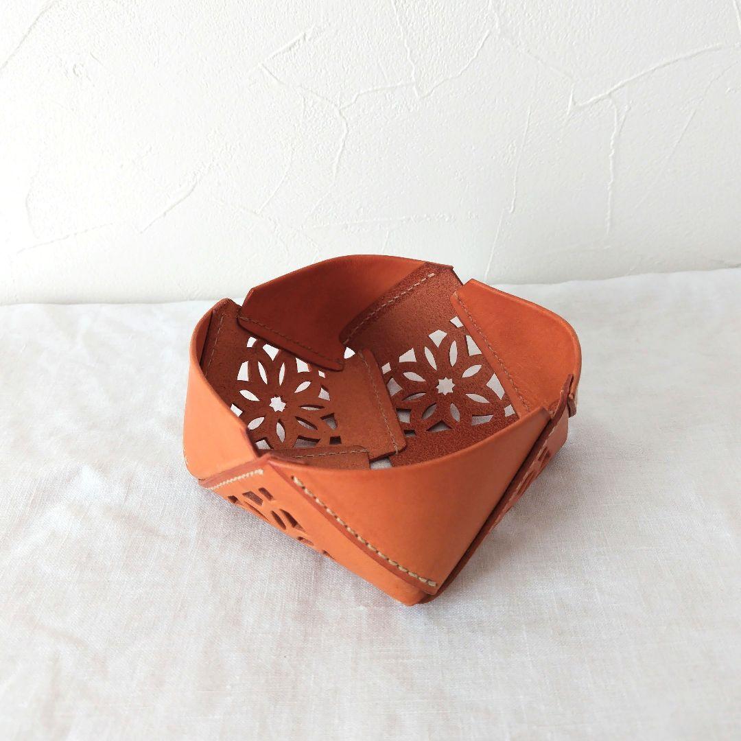 新品 ゲンテン カットワーク トレイ・小物入れ