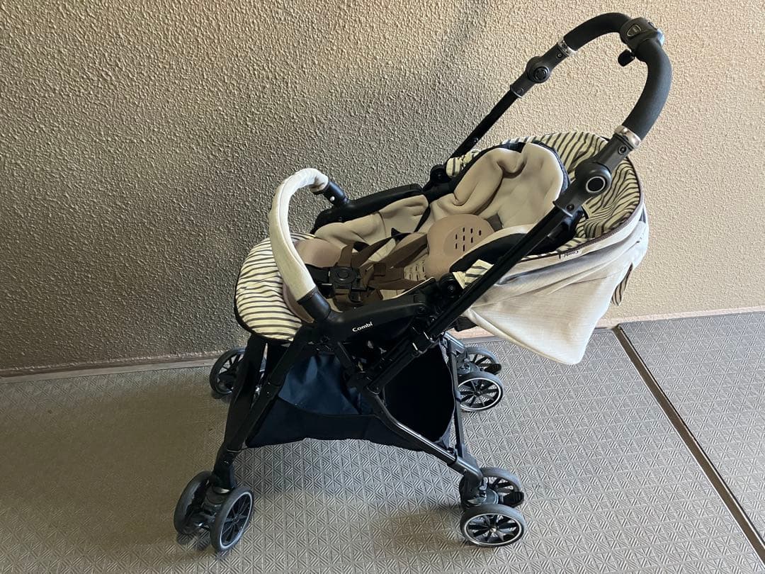 ベビーカー ホワイトレーベル スゴカルα 4キャスcompact エッグショック