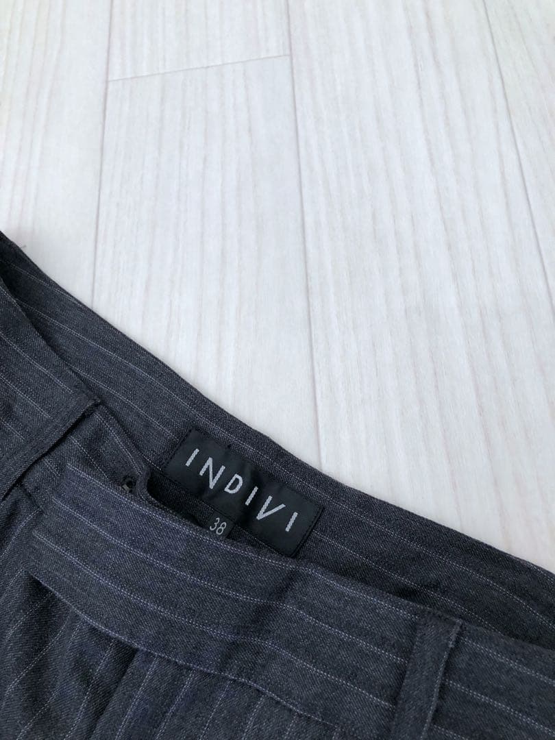 インディヴィ　スーツ　セットアップ　グレー　ストライプ