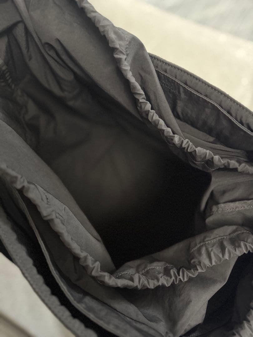 ＳＯＬＰＲＥＳＡ 　美品　ブラック Mサイズ マザーズバッグ